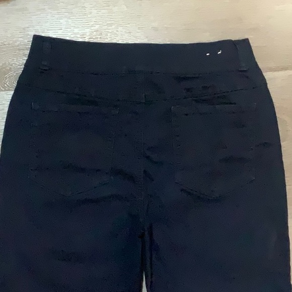 Santana Ladies Size 8 Denim Stretch Jegging Crop Pants - never worn! - Picture 13 of 13